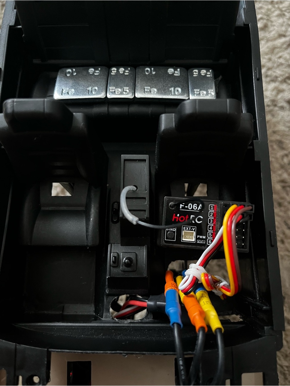 RC Crawler - Picture 2 of 10